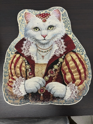 Подушки игрушки из гобелена - Кошка баронесса Подушка 38х44 см 2622023