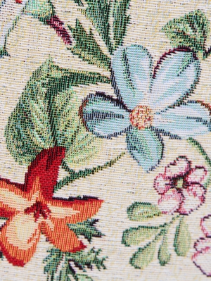 Испанский текстиль / Цветочки из гобелена - Цветочки центр Наволочка 44х45 см 2262 Распродажа