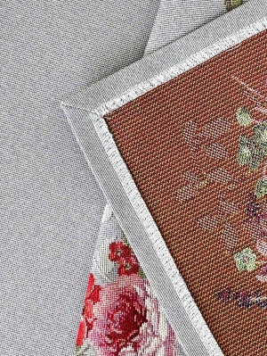 Всесезонная коллекция текстиля Basic / Принцесса цветов из гобелена - Принцесса цветов серый Салфетка 44х140 см 2311421