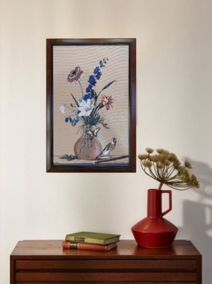 Картины / Натюрморт из гобелена - Букет цветов, бабочка и птица. Толстой Ф. Картина 40х60 см 3977